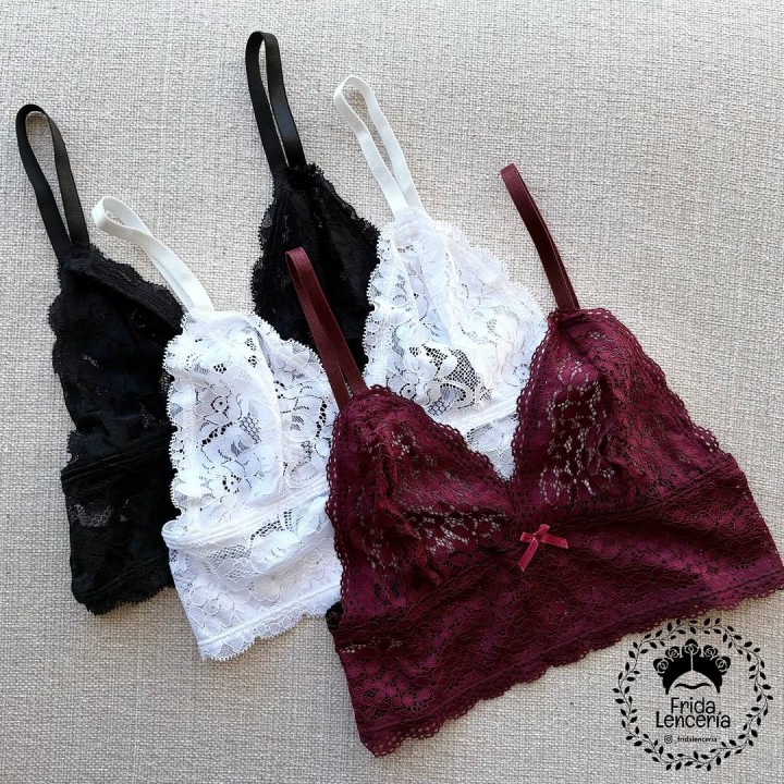 Conjunto con corpiño regulable