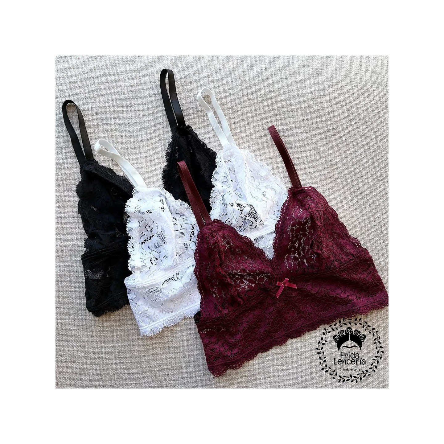Conjunto con corpiño regulable