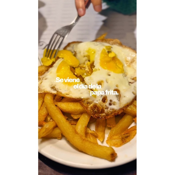 Papas fritas a caballo