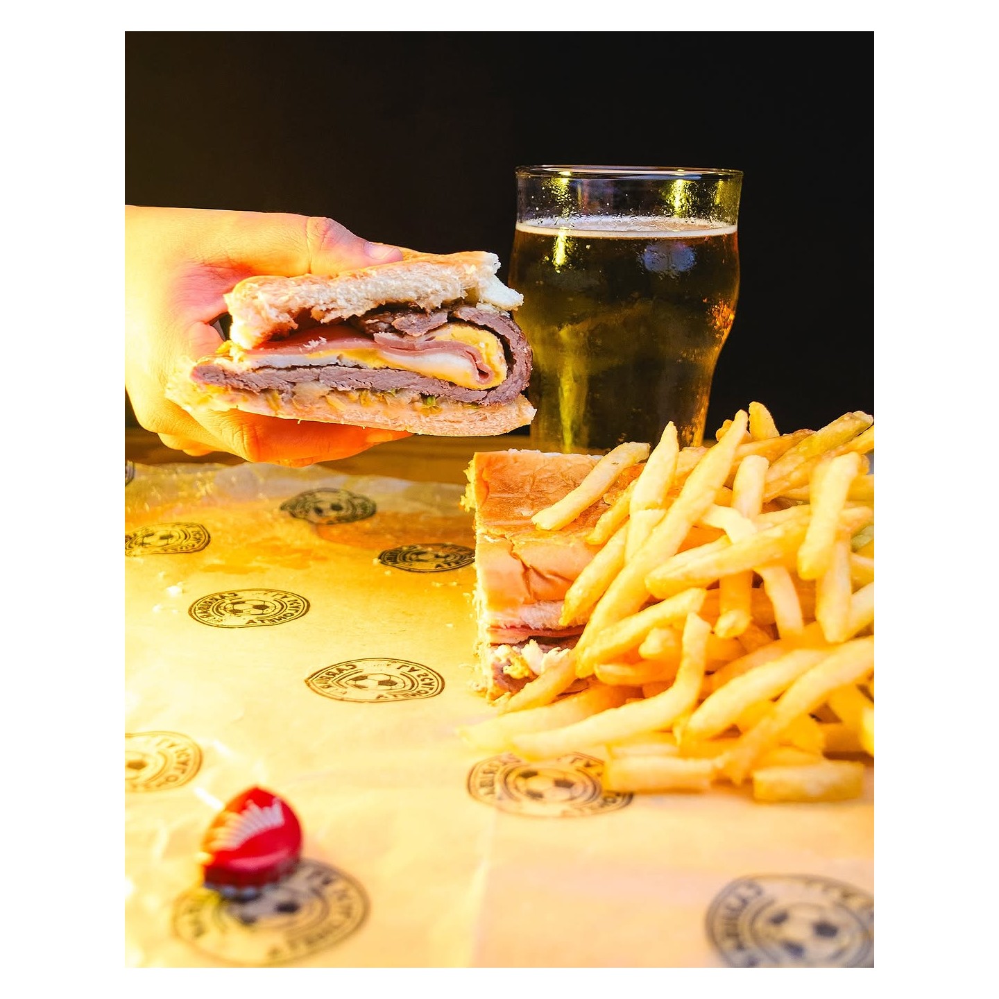 Sándwich de milanesa completo