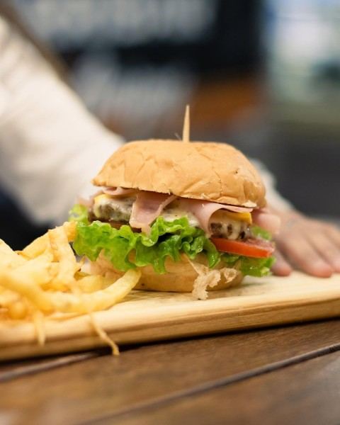Hamburguesa completa