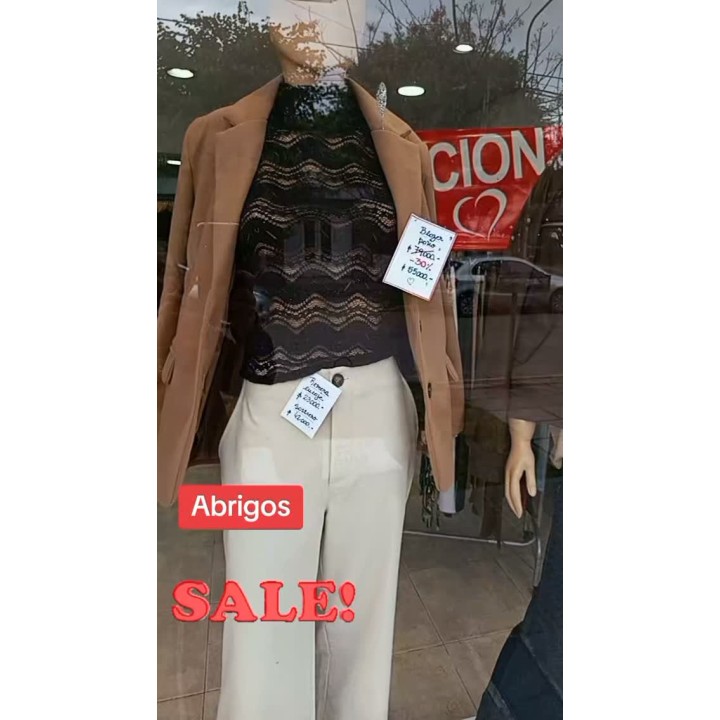 Liquidación de abrigos: blazers y tapados en paño, camperas de gamuza